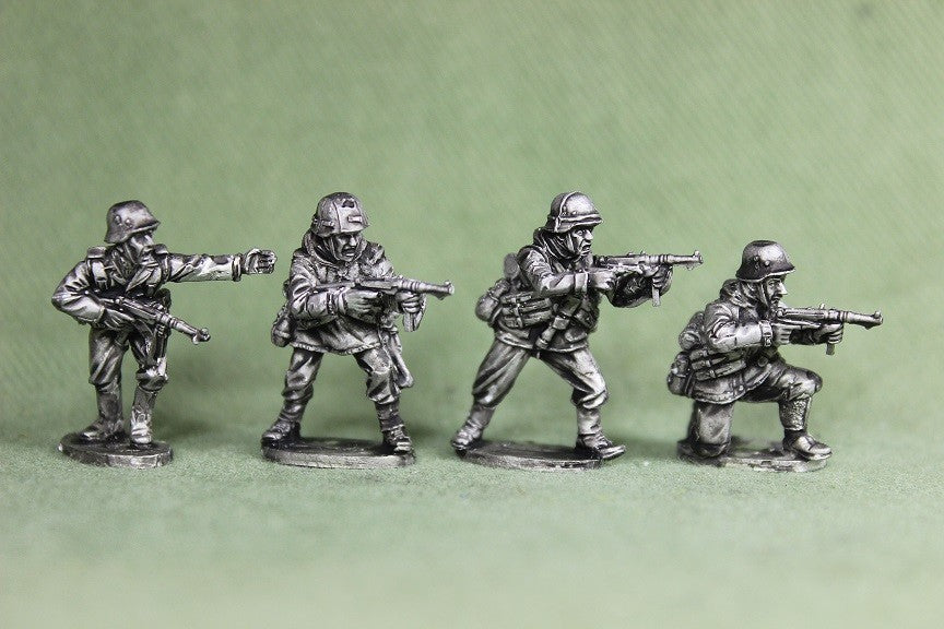 VG 9 \ Armed with MP40