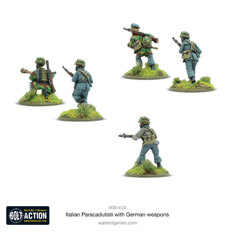Italian Paracadutisti with German weapon